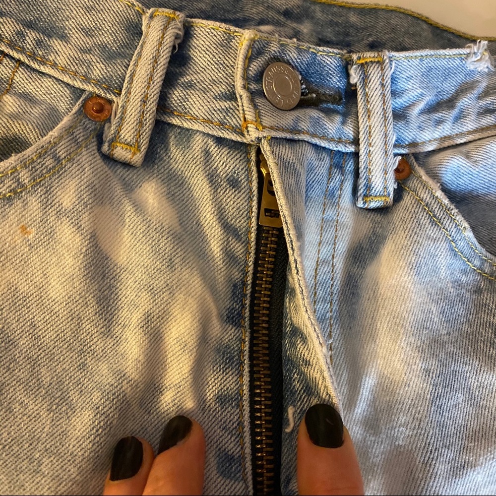 Levi’s Jeans Custom Painted & Distressed Denim - Picture 8 of 16